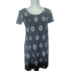 Pink Rose short sleeve black white pattern designs mini dress Medium